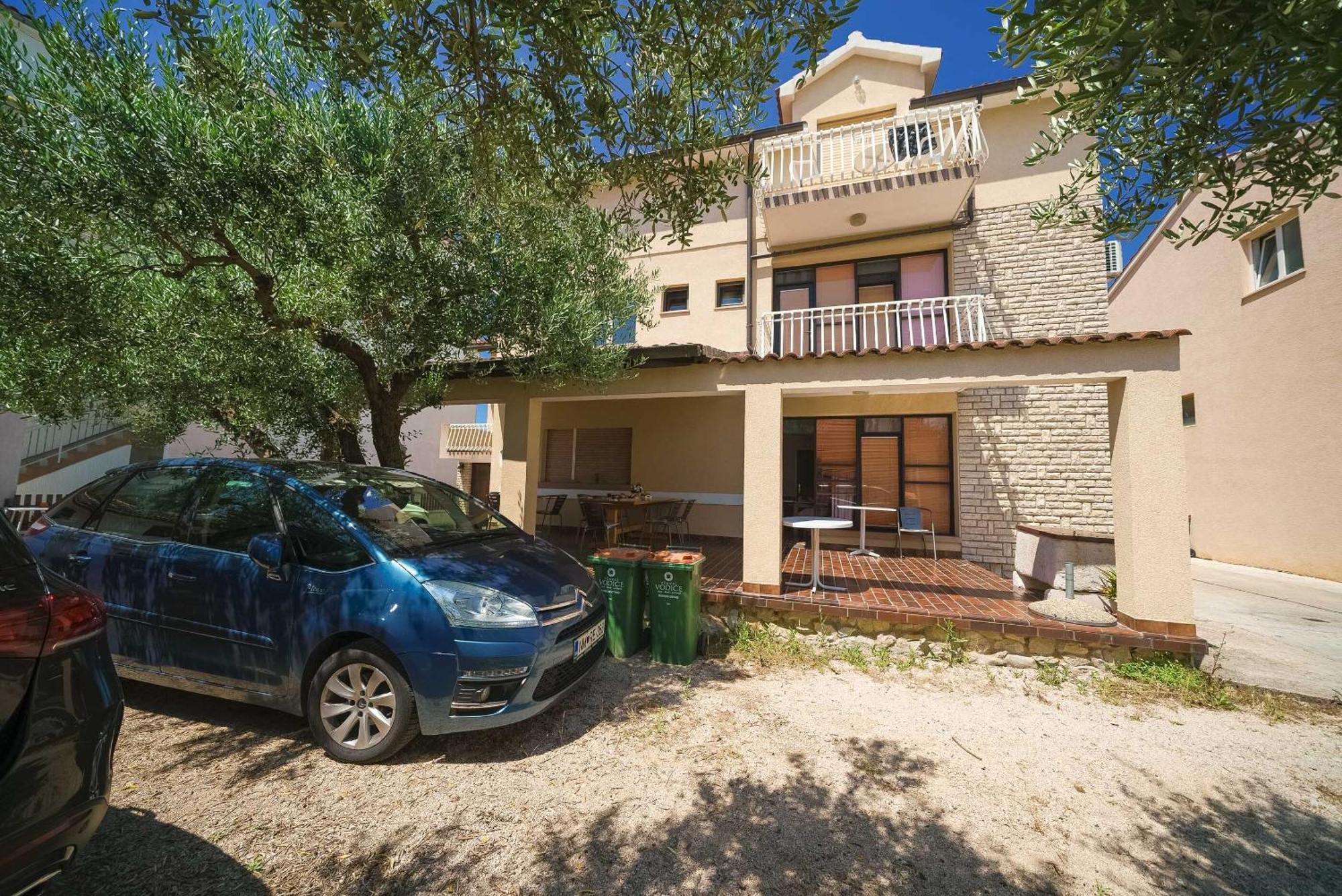Apartment And Rooms Mrkovic Vodice Exterior photo